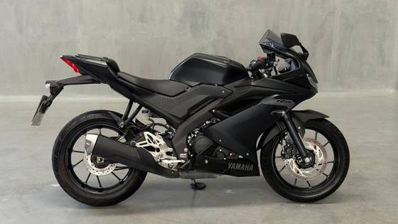 YAMAHA YZF R15 